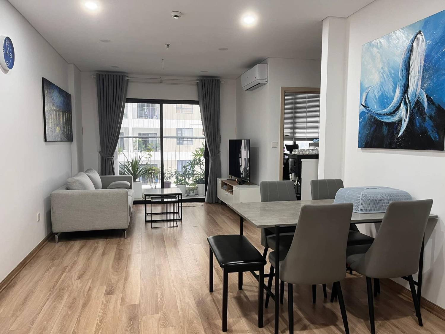 Cần bán căn hộ chung cư 2 phòng ngủ 70m2 hướng Tây Thanh Hà Cienco 5 khu B view nội khu